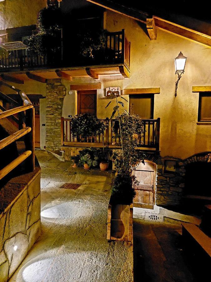 Appartamento Le Bourneau Aoste Extérieur photo